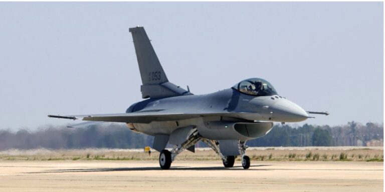 US Greenlights Sending F-16s to Ukraine