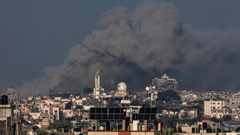Israel Bombs Gaza Following UN Warning of Territory ‘Uninhabitable