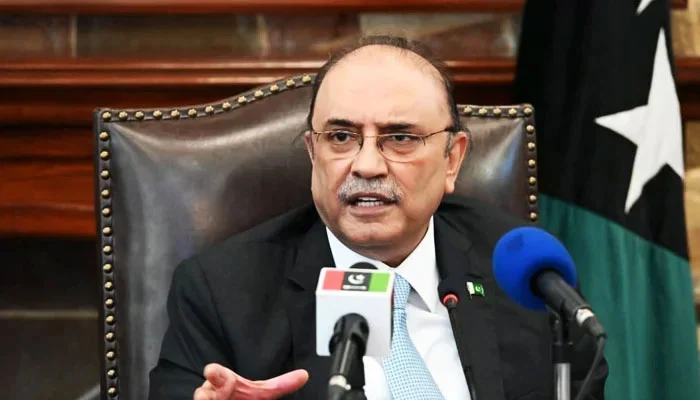 President Zardari Declines Pay and Benefits